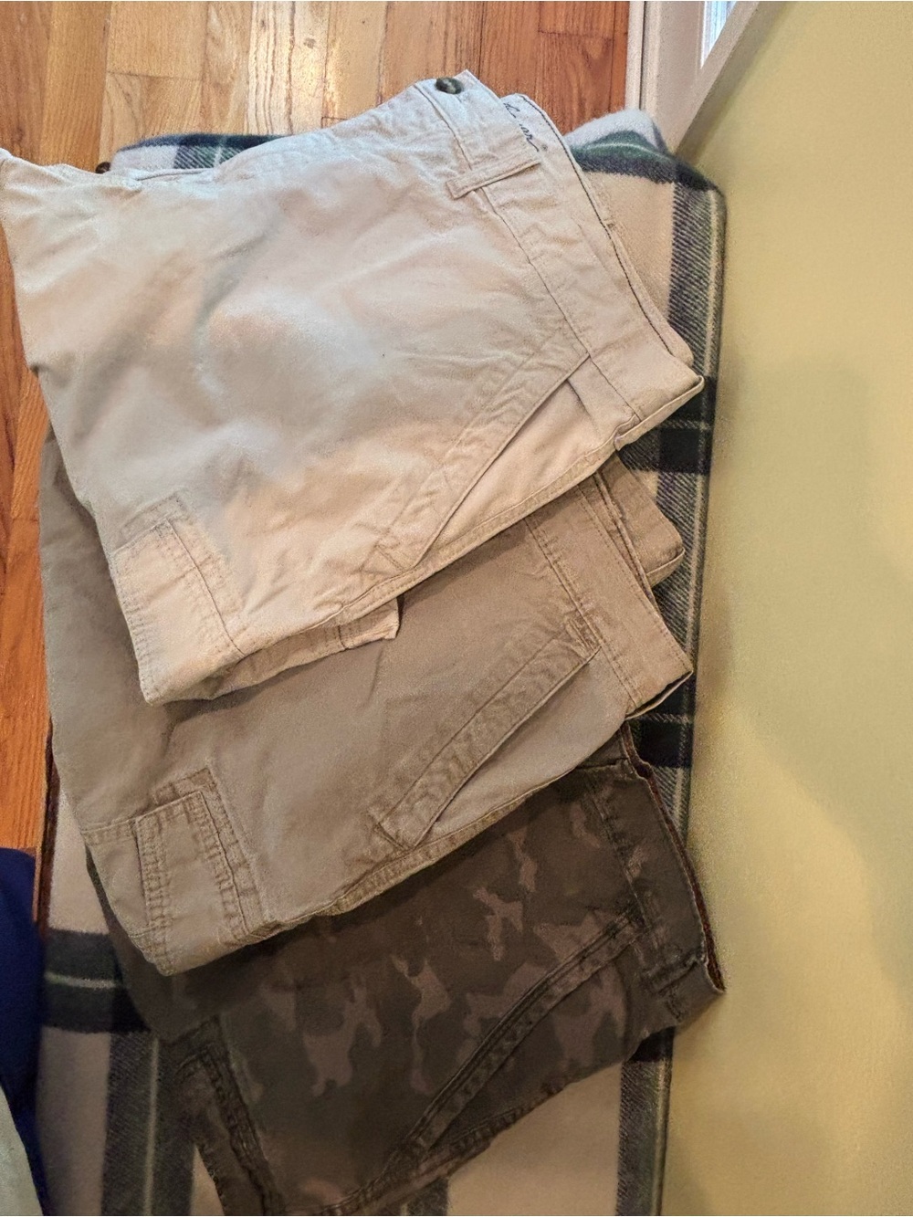 Eddie Bauer Men's Tan, Khaki and Olive Cargo Shorts Trio